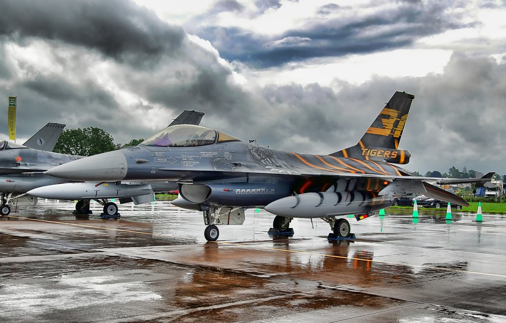 F-16 Fighting Falcon by James Lucas on 500px.com