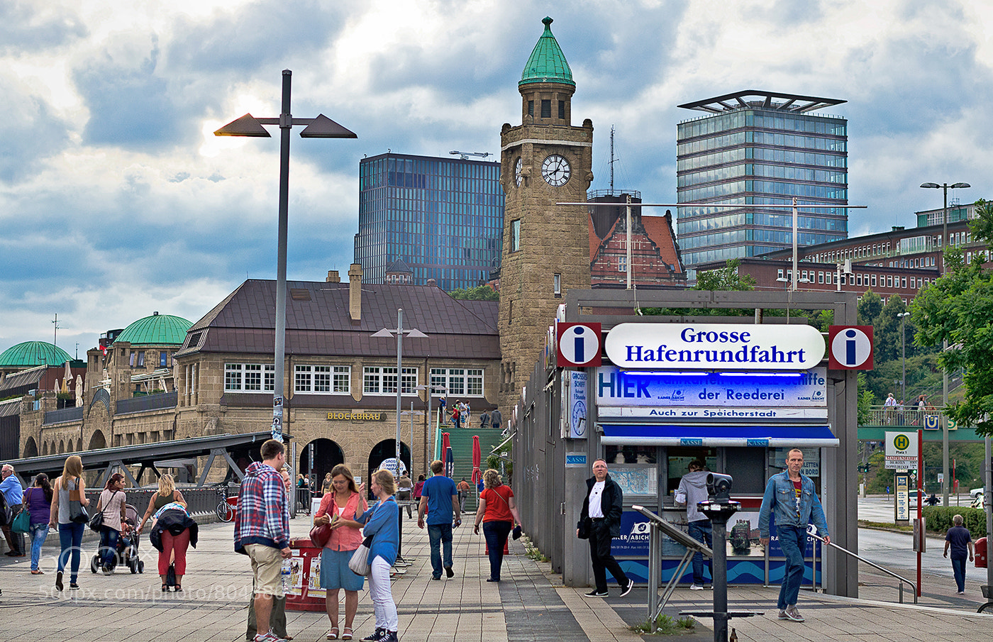 Nikon D7000 sample photo. Hamburg photography