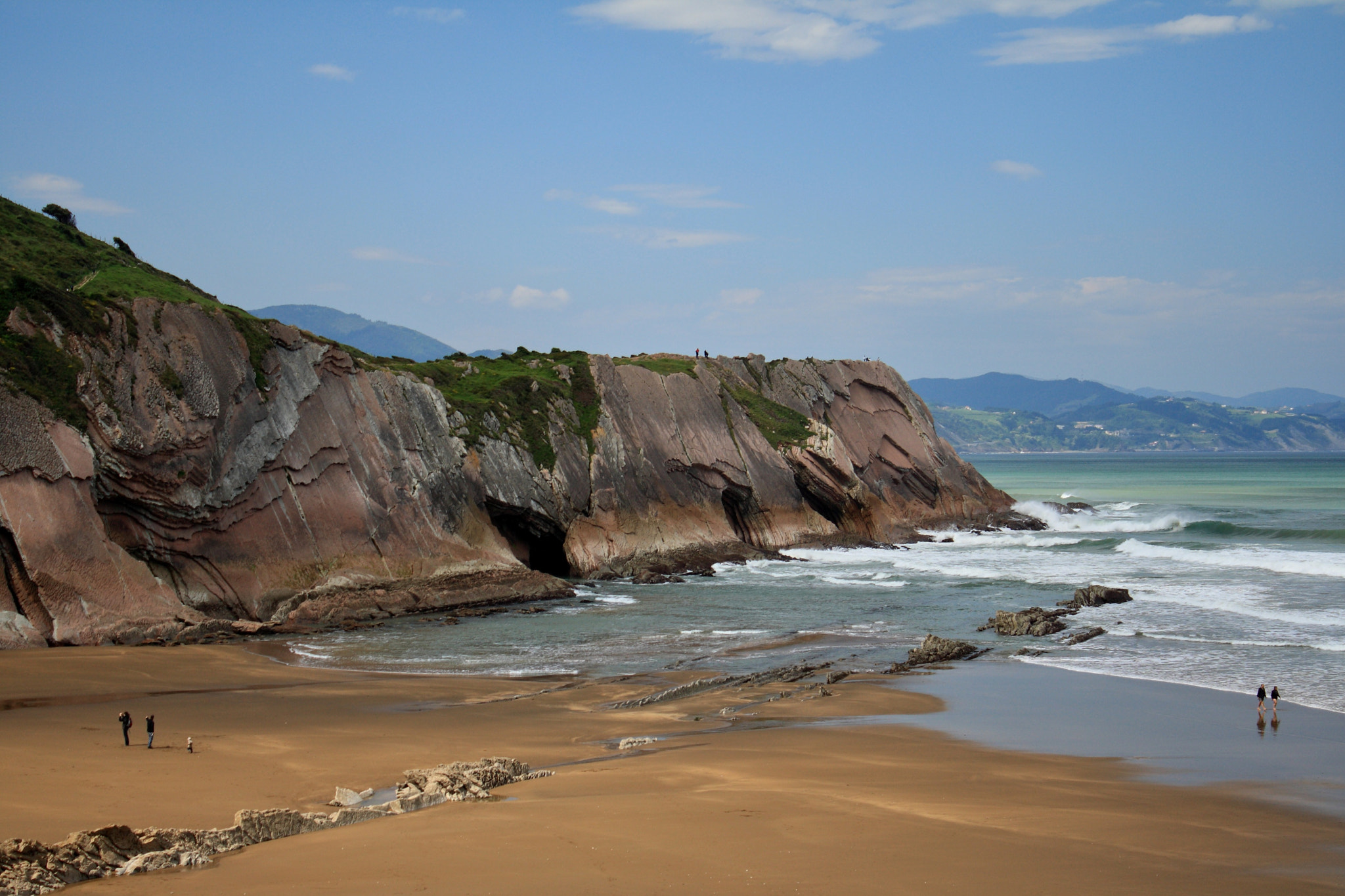 Itzurun Beach, Zumaïa, Basque country