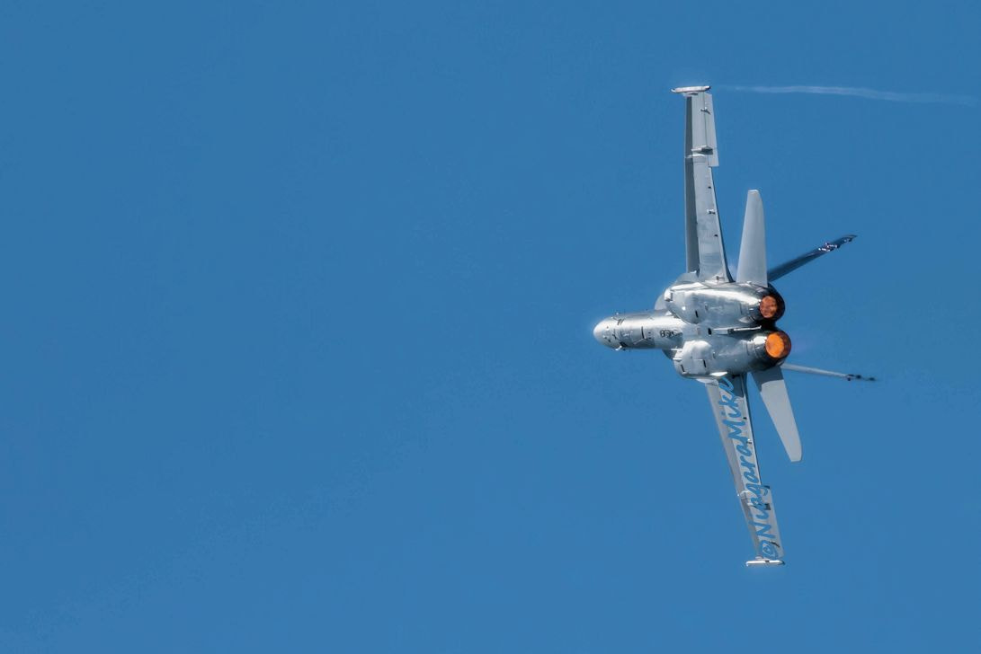 CF-18 Hornet Afterburners (at 33%)