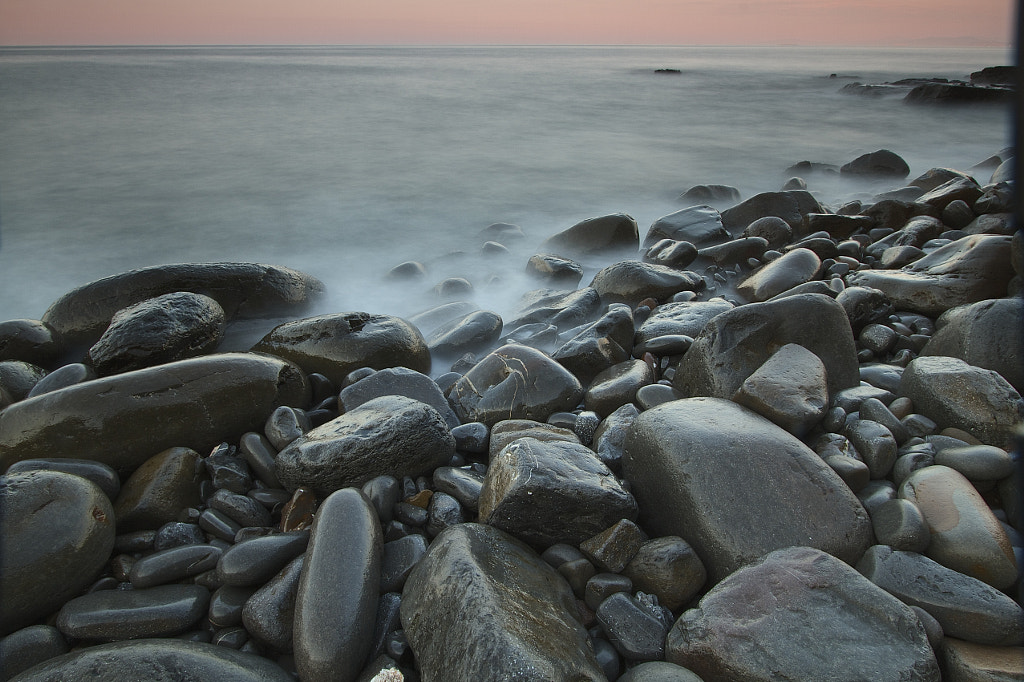 Rocas y mar by Luis Villafranca on 500px.com