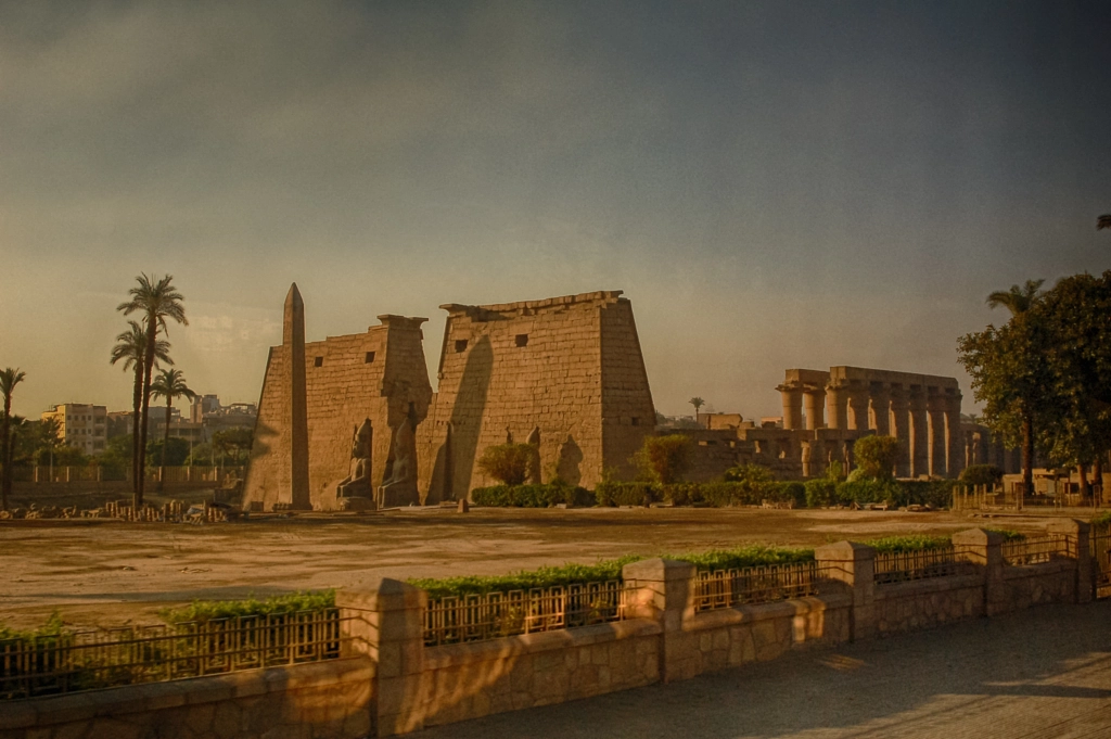 temple by dirk derbaum on 500px.com