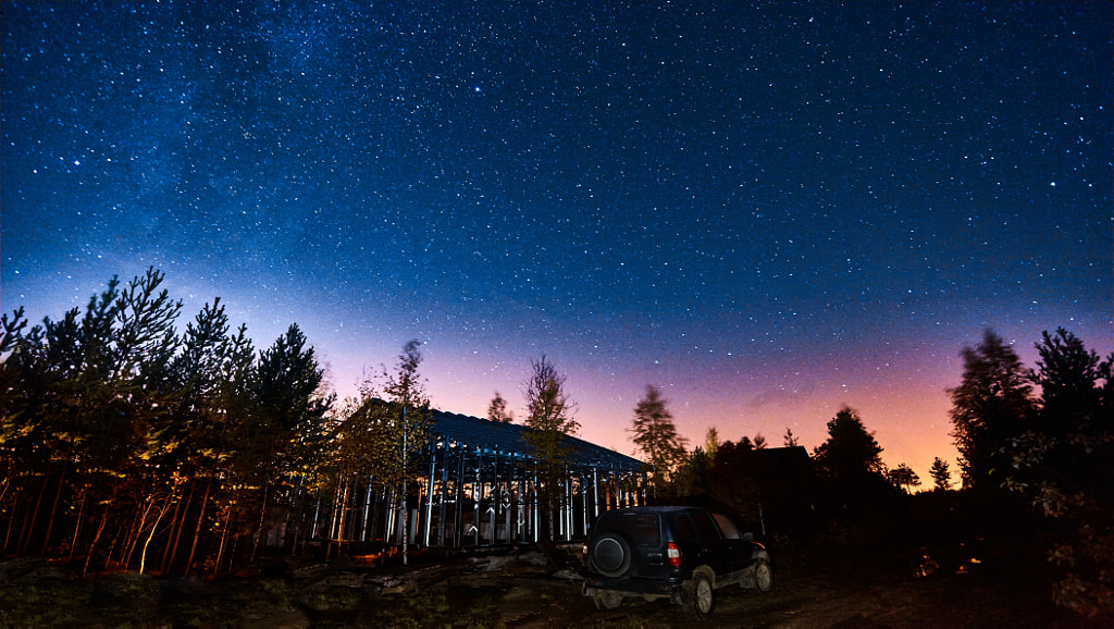 Under the stars. by Vitaliy Vetrof / 500px