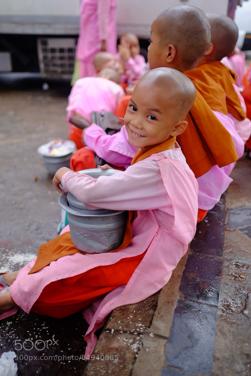 Fujifilm X-T1 sample photo. Little nun photography