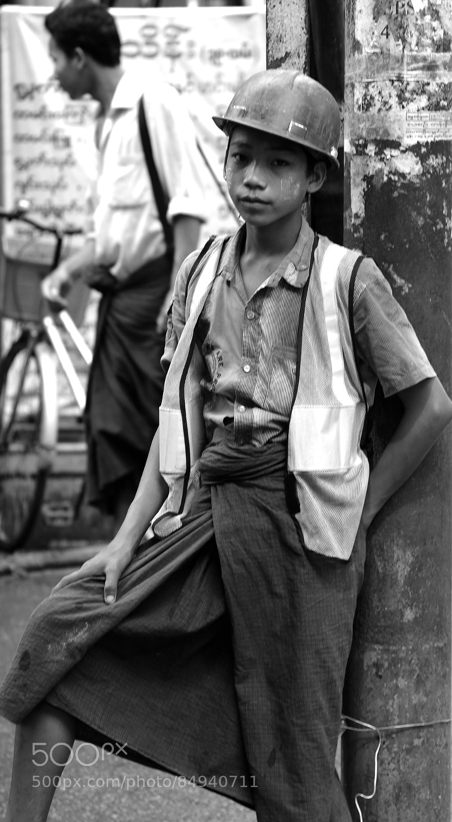 Fujifilm X-T1 sample photo. Too young to work photography