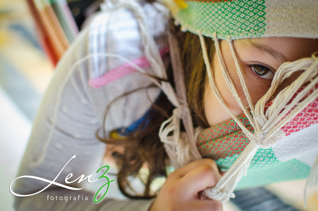 Olhar indiscreto by Christiano Machado on 500px.com