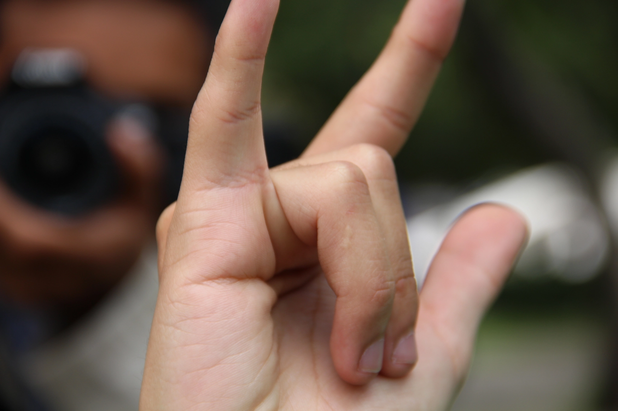 Canon EOS 650D (EOS Rebel T4i / EOS Kiss X6i) sample photo. Focusing on the rock. photography