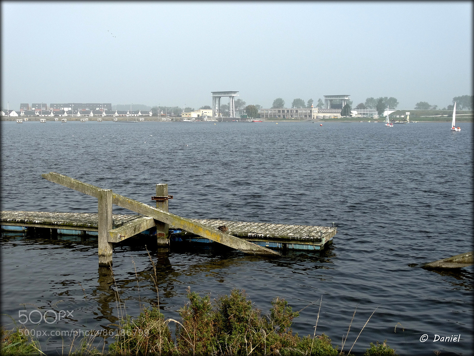 Sony Cyber-shot DSC-HX300 sample photo. Close to the sea ... .. . photography
