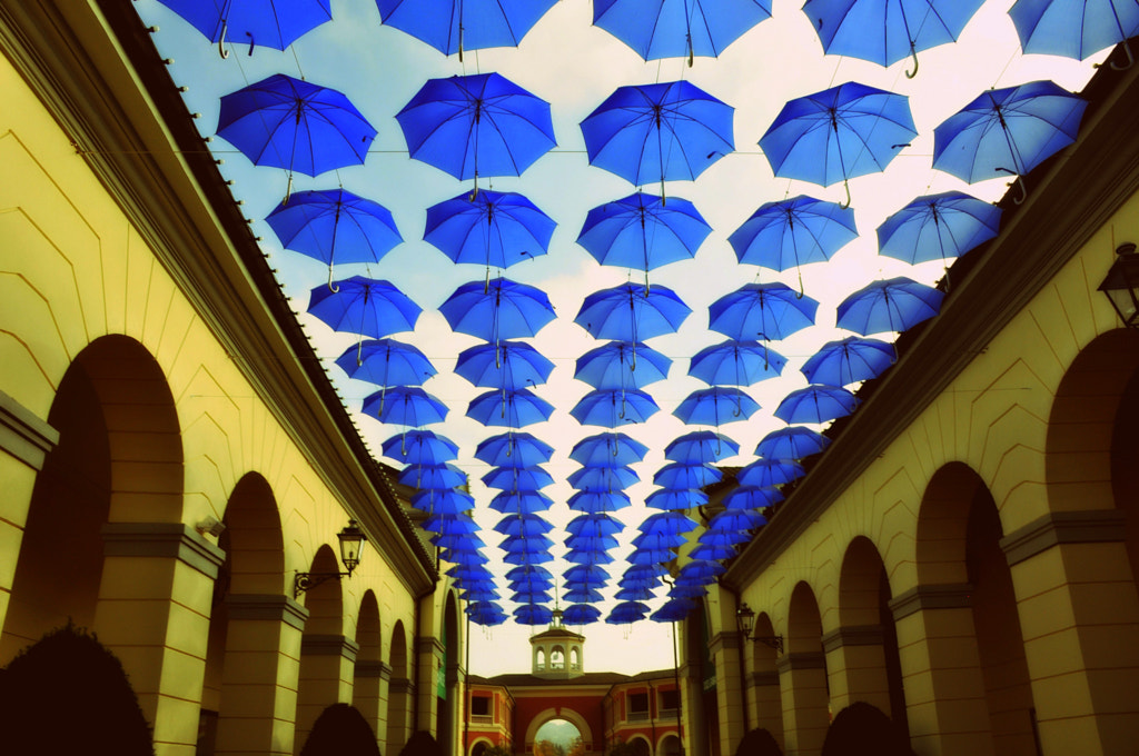 A sky full of umbrellas for a roof by Ermanno Albano on 500px.com