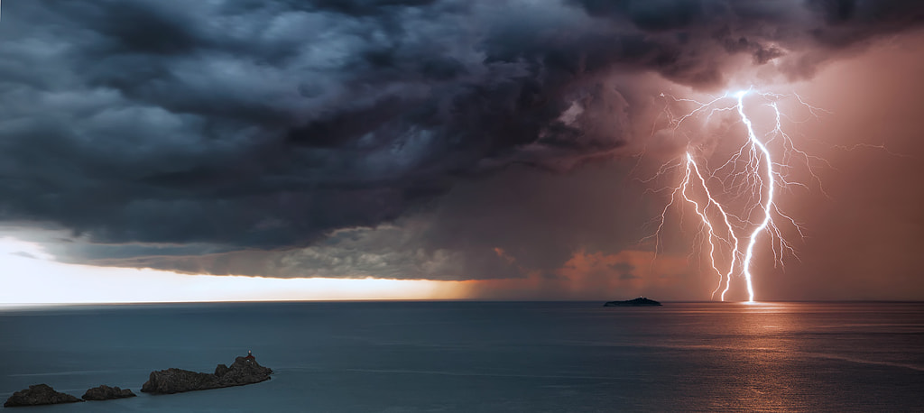 Storm coming by Boris Basic / 500px