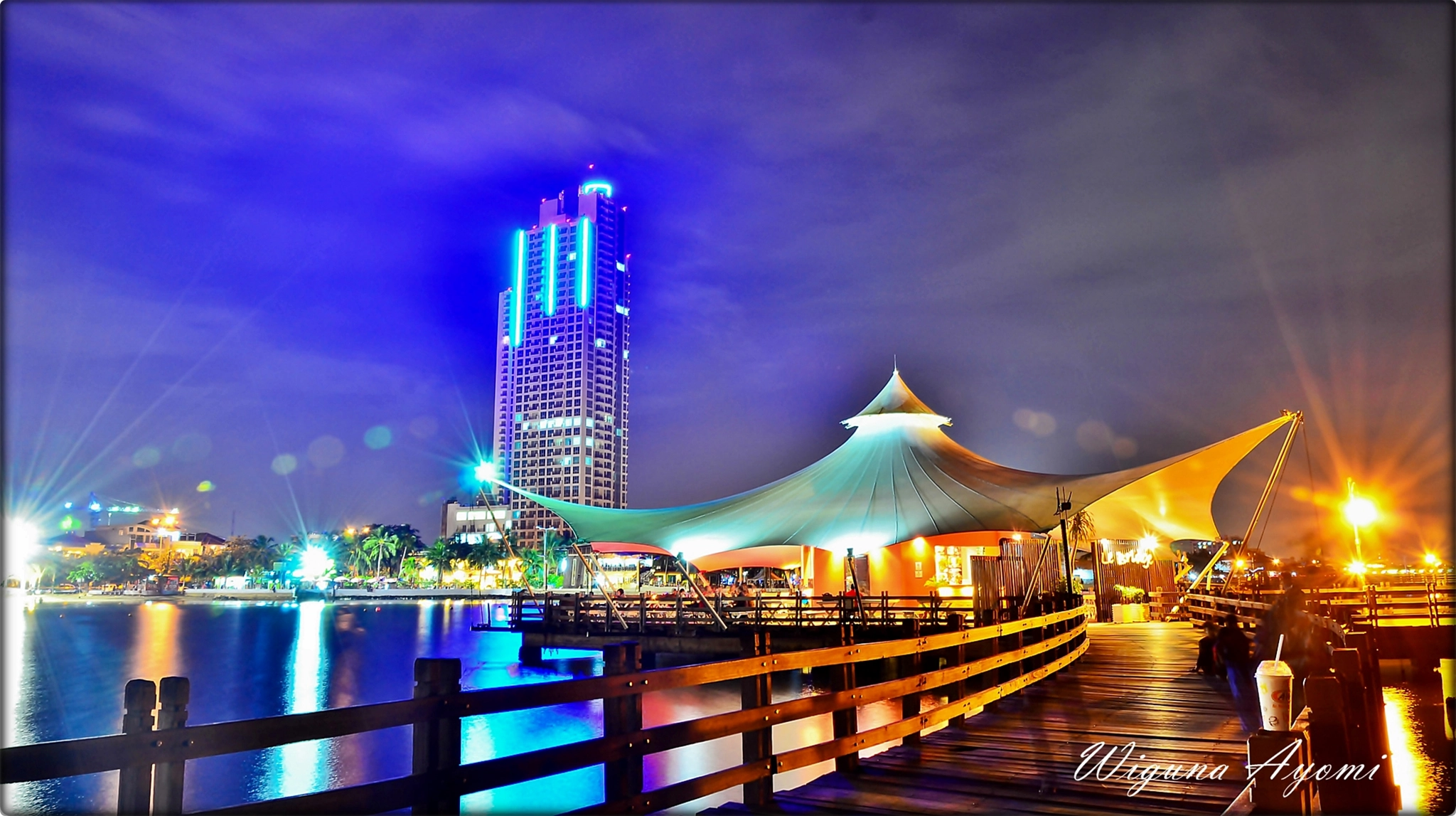 ANCOL BEACH. JAKARTA. INDONESIA by Wiguna Ayomi Photo 9002050 / 500px