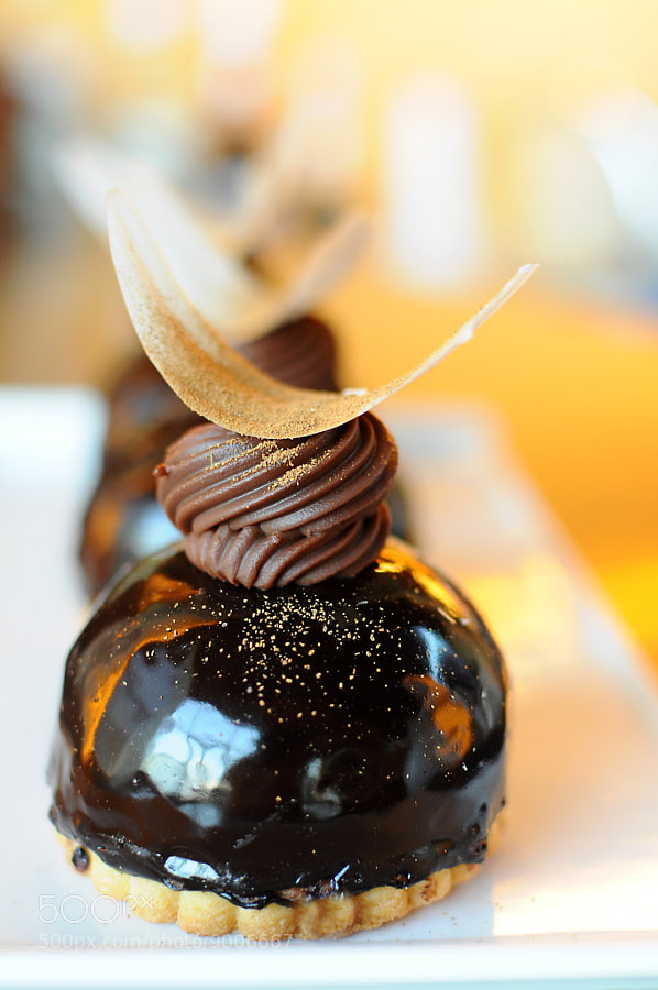 Chocolate, Berries, and Bokeh: Phenomenal Desserts Photographed by Executive Chef Simon Sperling