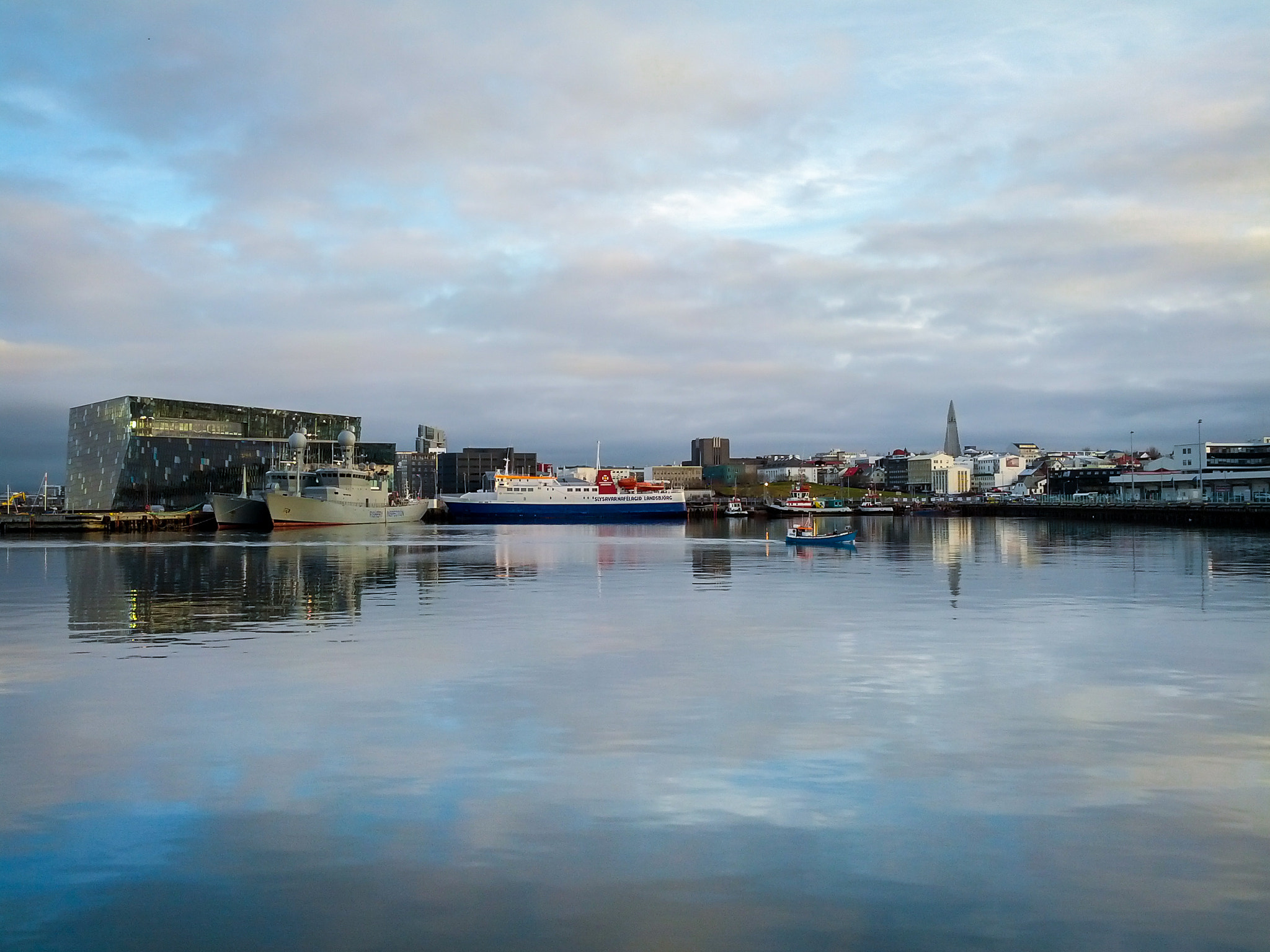 Samsung Galaxy Nexus sample photo. Reykjavik harbour photography