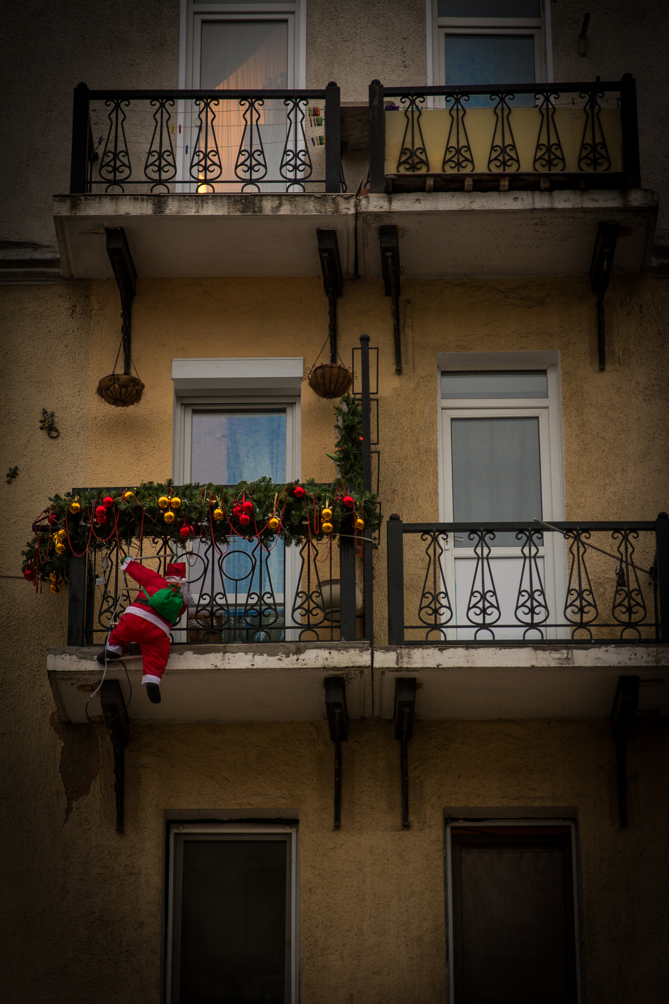 The parade of Santa Clauses in Belgorod