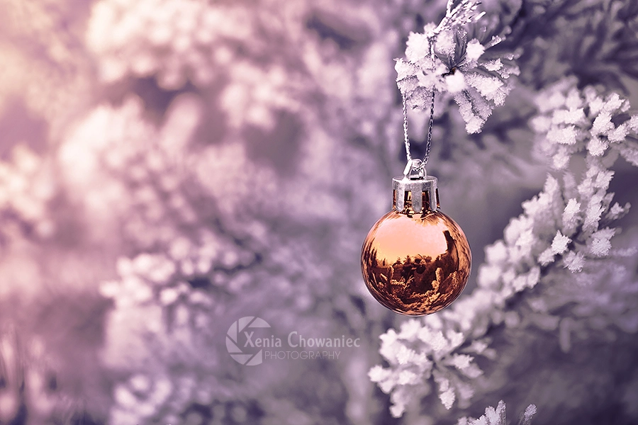 Gold Christmas Ball by Xenia Chowaniec on 500px.com