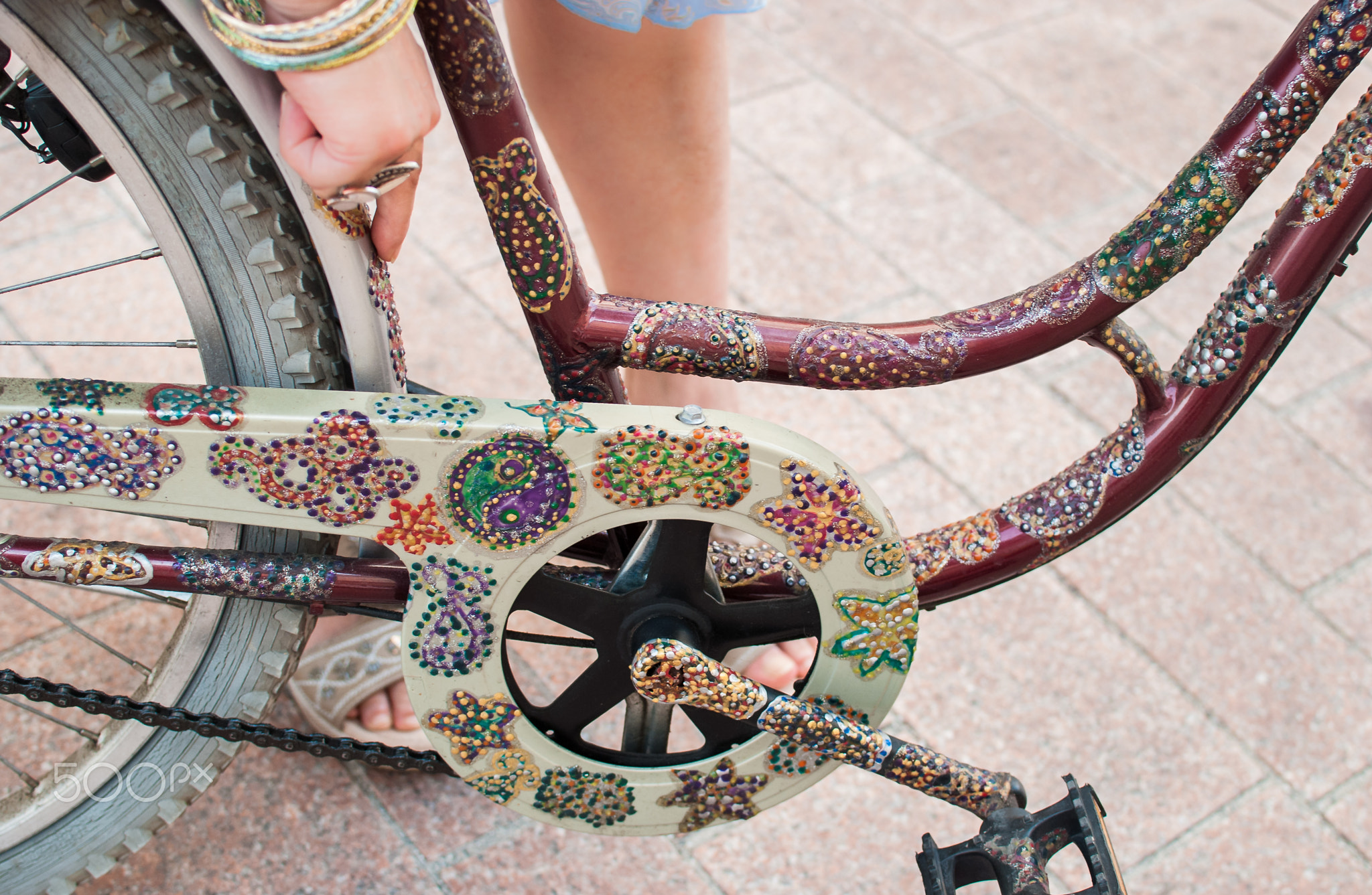 Hip bicycle