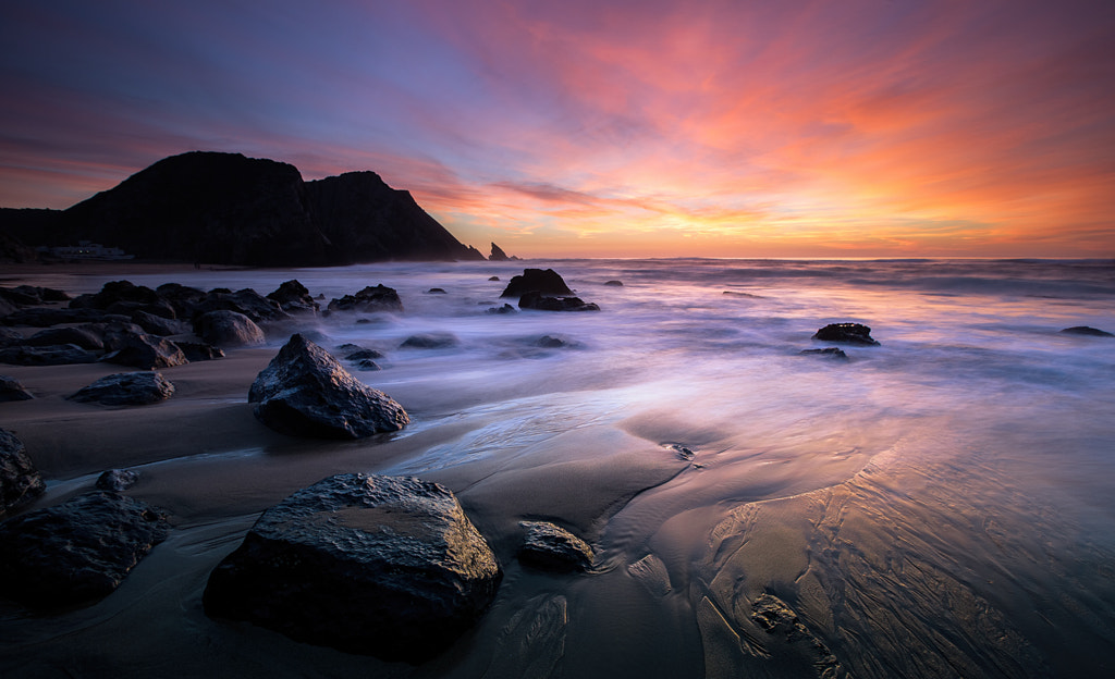 Adraga beach by Jorge Feteira / 500px