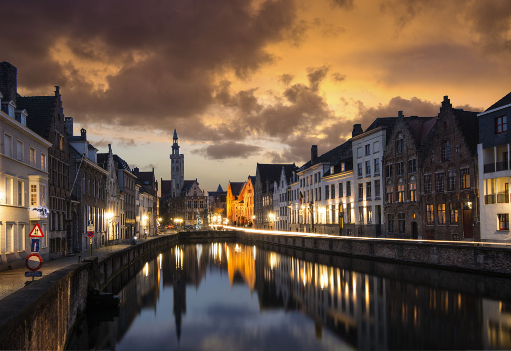 Photograph one night in Brugges by Silviu Bondari on 500px