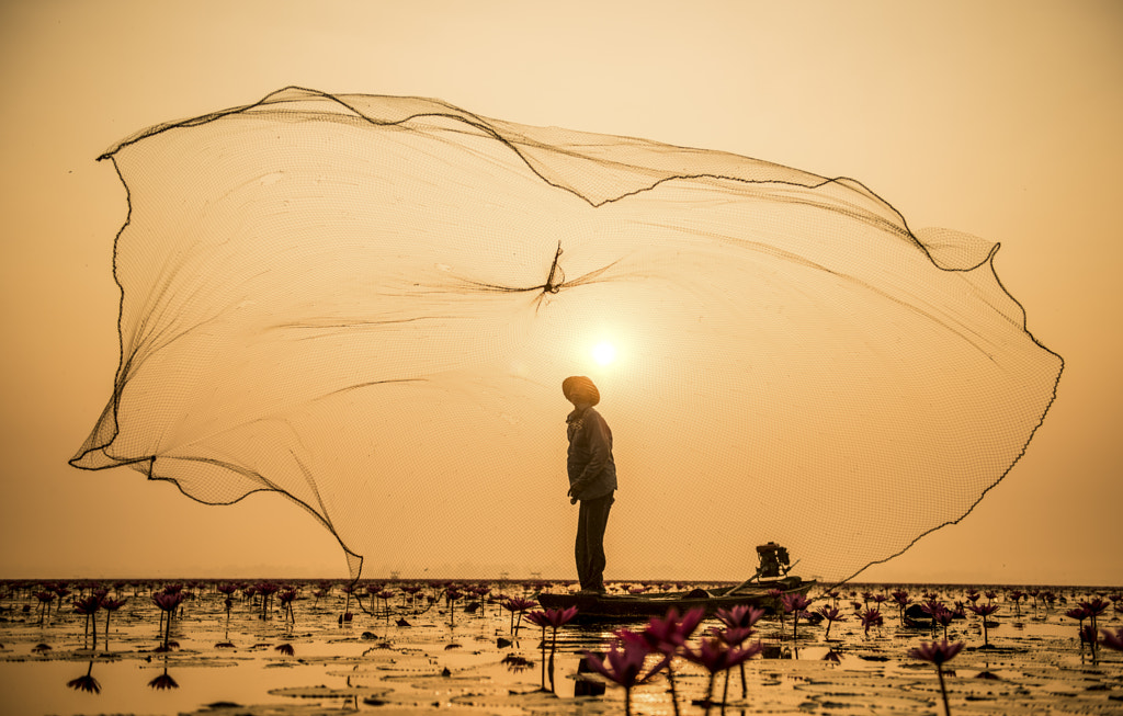 Fisherman by Sasin Tipchai on 500px.com