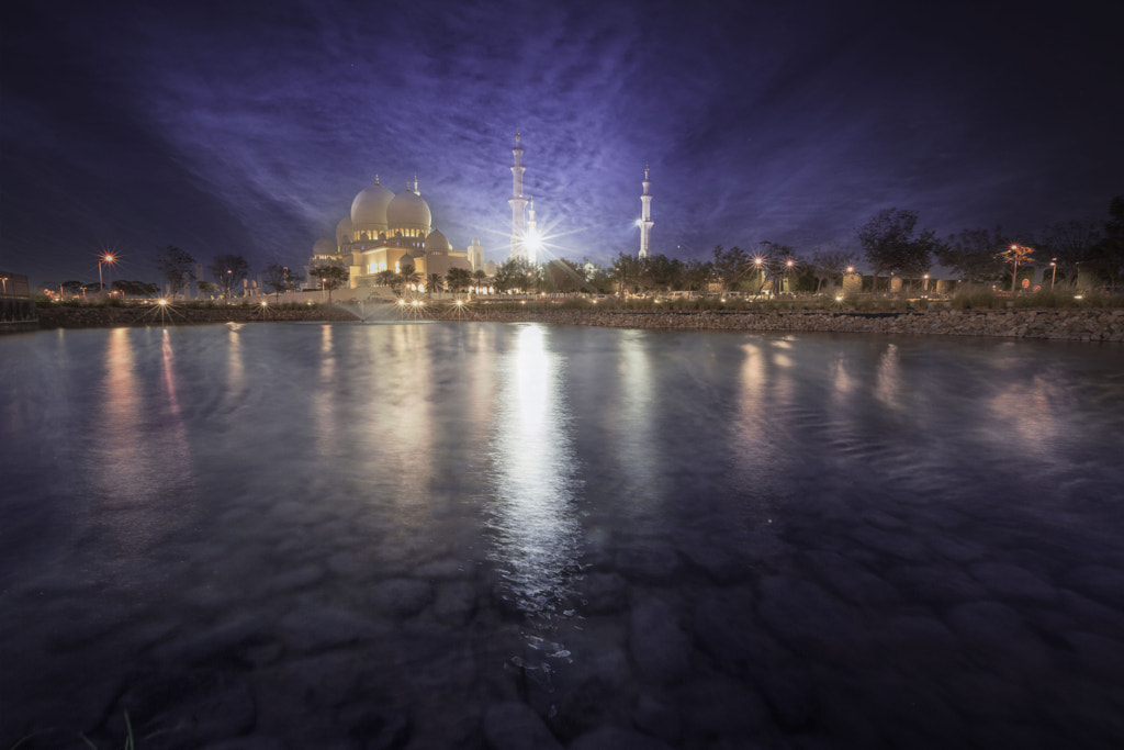 Grand Mosque AD by Iyad Fayad on 500px.com