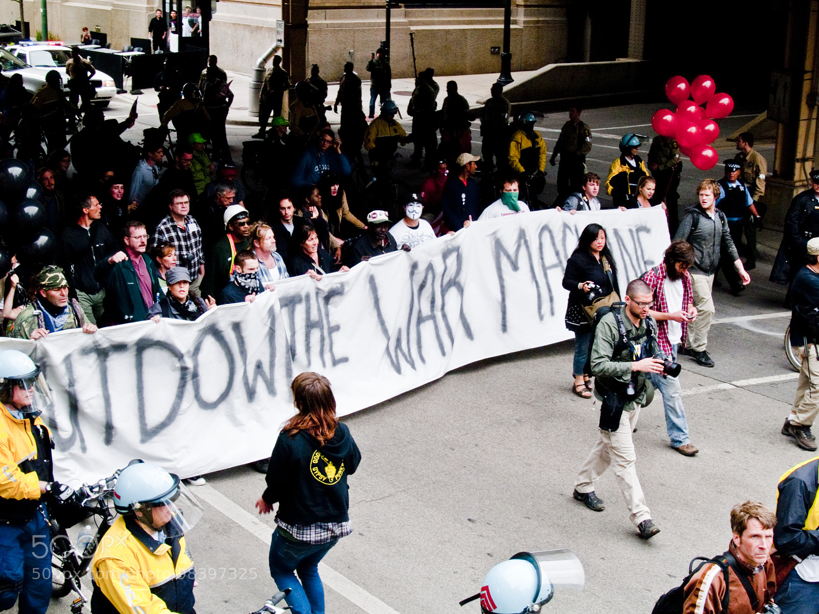 Olympus E-500 (EVOLT E-500) sample photo. Nato protest march 5 photography