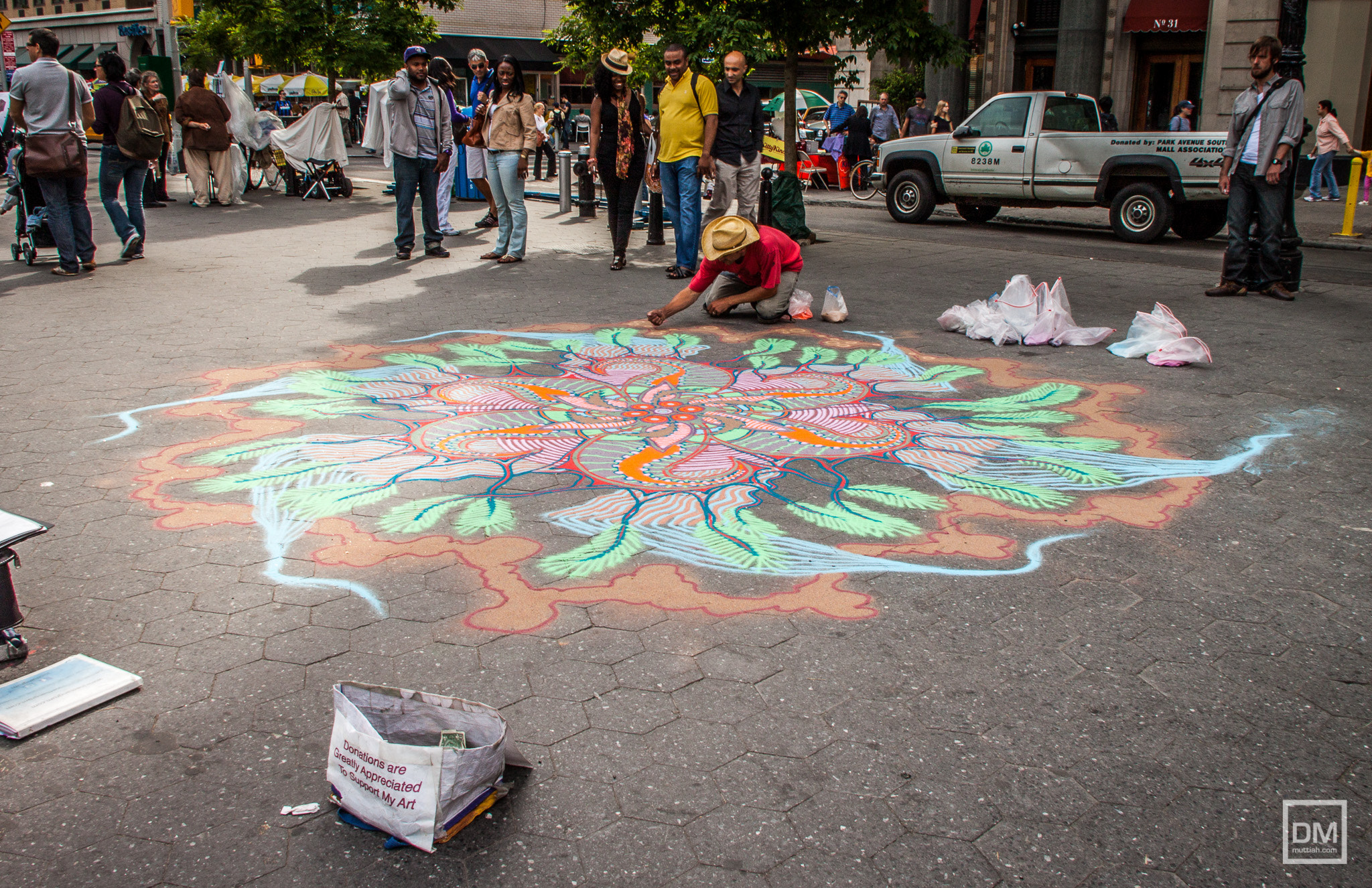 Canon EOS 500D (EOS Rebel T1i / EOS Kiss X3) sample photo. Street artist photography