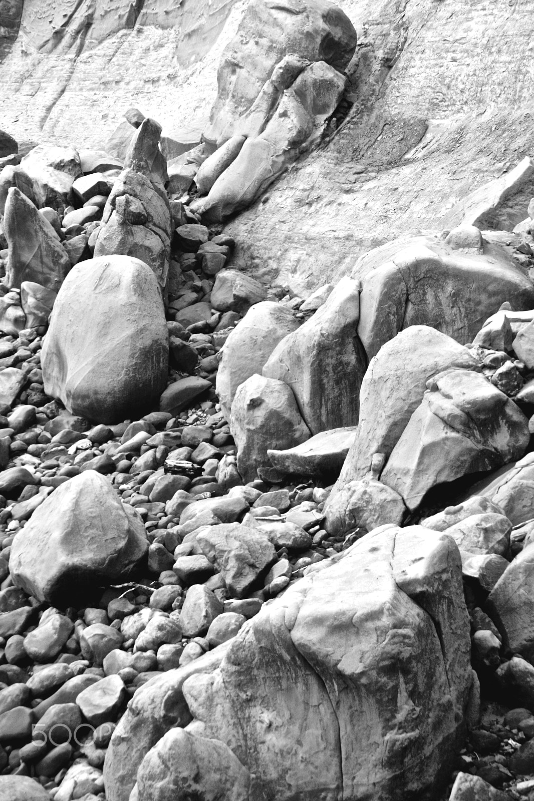 Canon EF 28-135mm F3.5-5.6 IS USM sample photo. Sandstone boulders photography