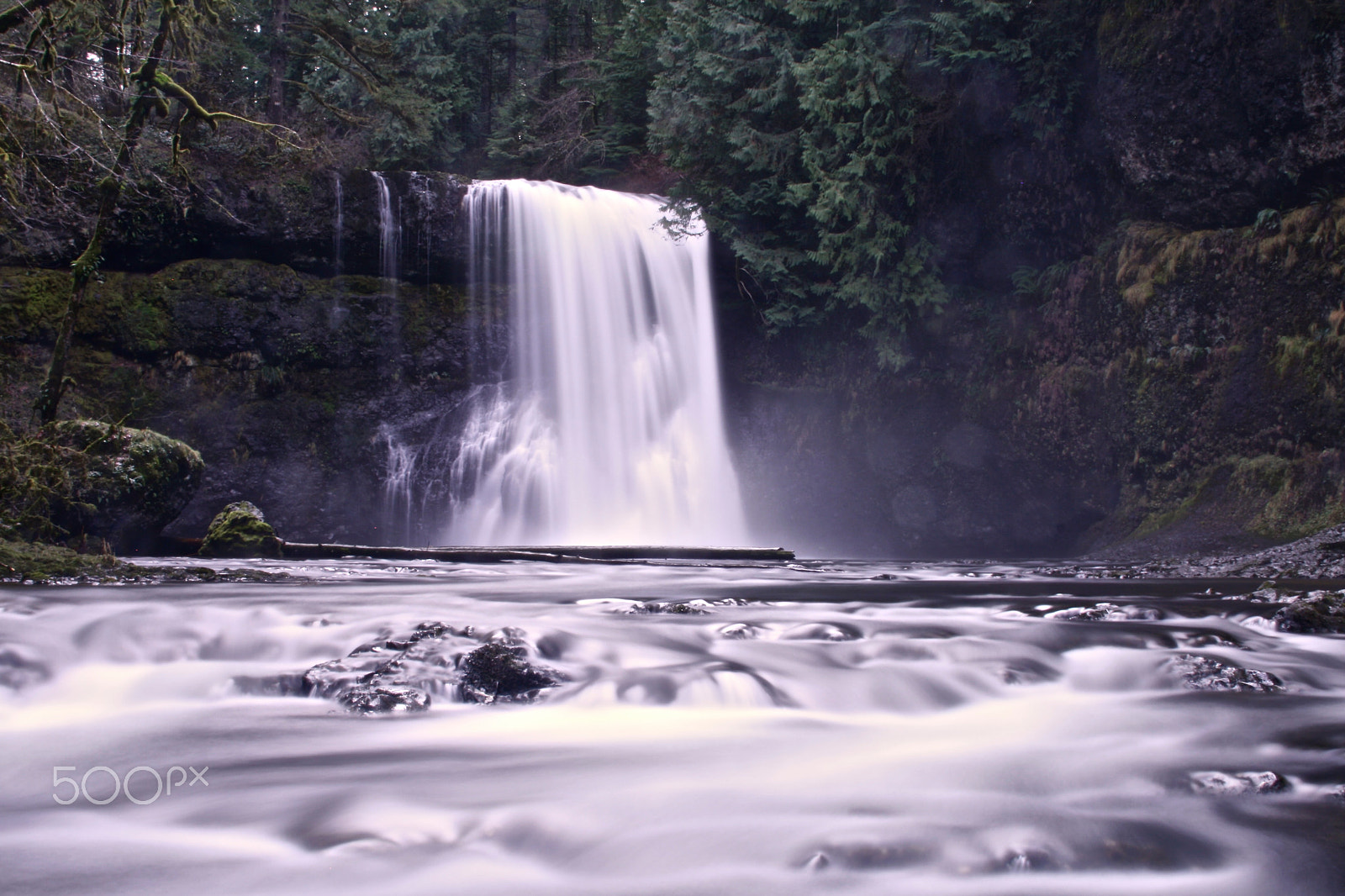 Canon EF 28-135mm F3.5-5.6 IS USM sample photo. Silver falls photography