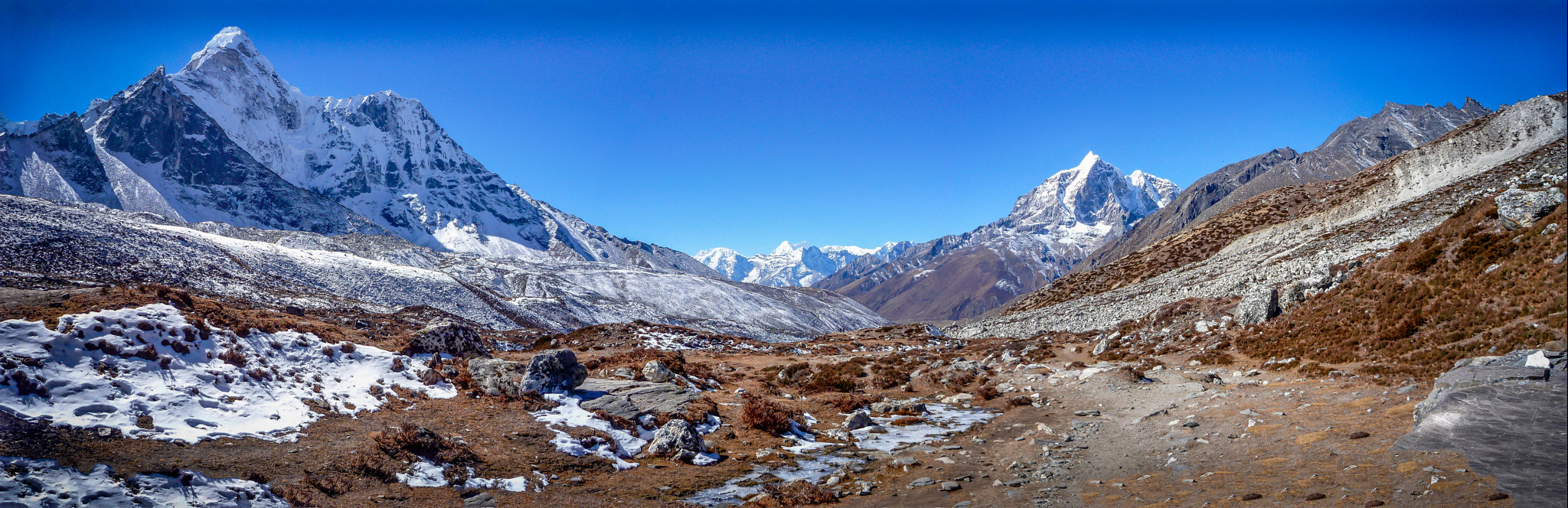 PANO: Track To Dingboche